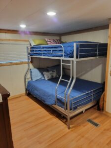 Mobile home · Lot 9 — 1971 — photo 7