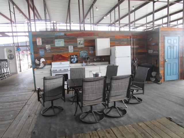 Slip Improvement · Dock 8, Slip 25L — 60′ covered — photo 1